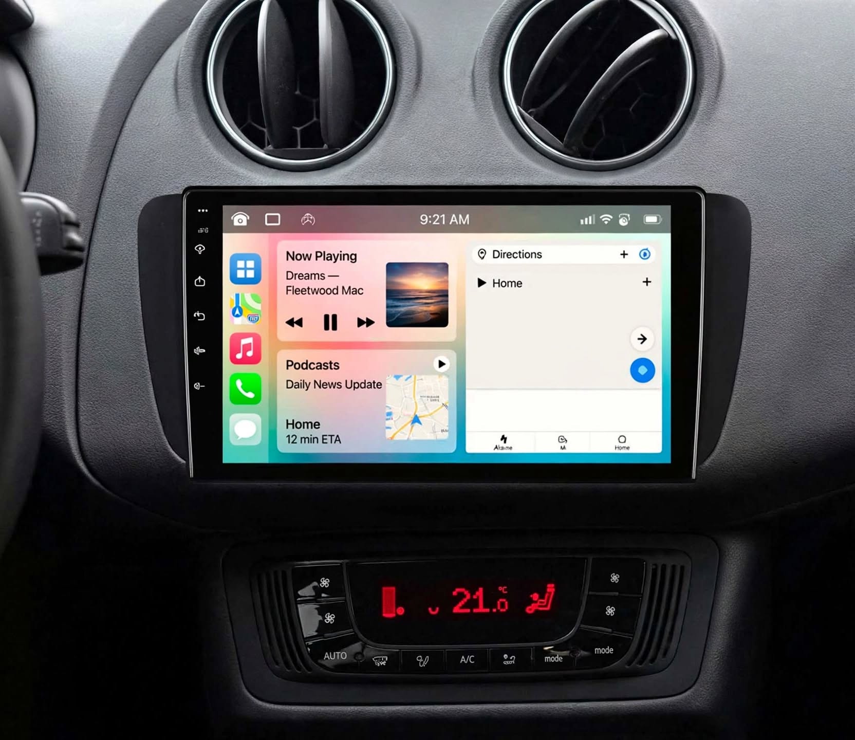 Pantalla táctil instalada mostrando la música en reproducción y las indicaciones de ruta